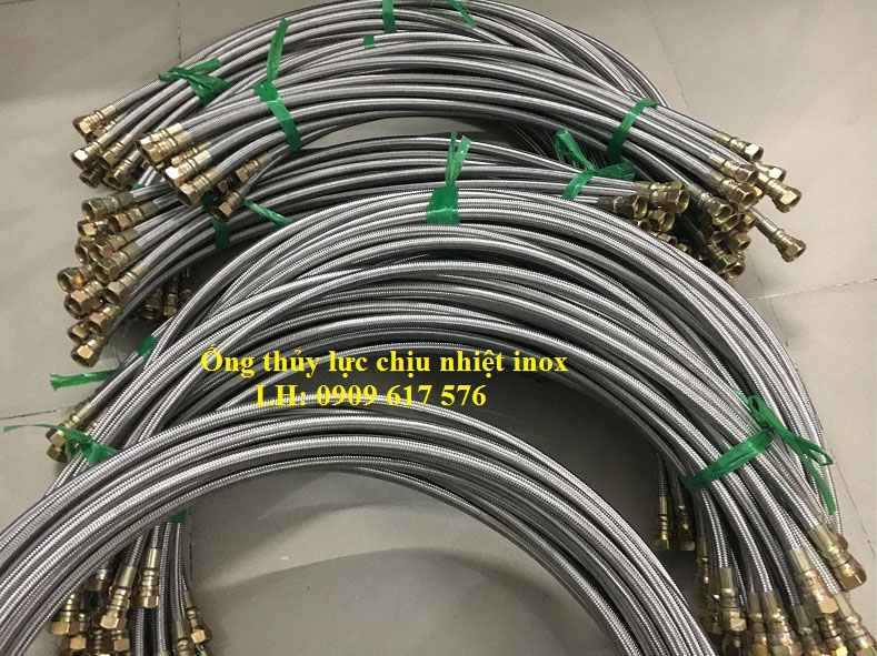 Ống dẫn dầu chịu nhiệt inox teflon 