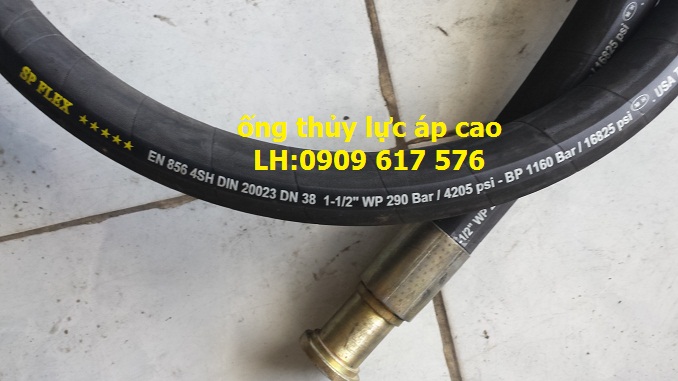 ống thủy lực 1.1/2'' 4 lớp thép 